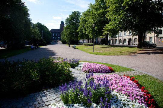 Lahti kaupungintalon puisto City Hall Park