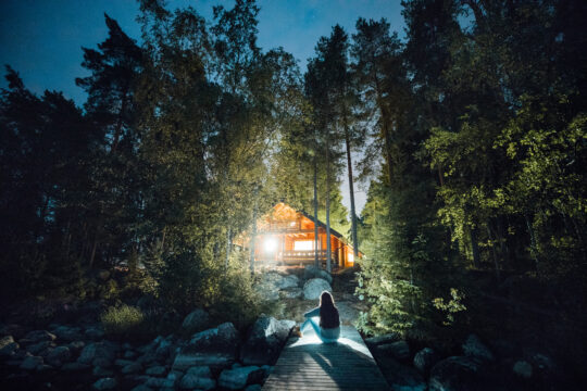 Lehmonkärki vuokramökki lomamökki laituri rental cottage Asikkala Päijänne