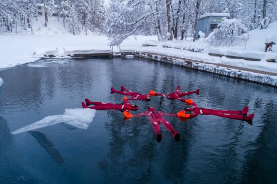 Nature Escape kellunta floating