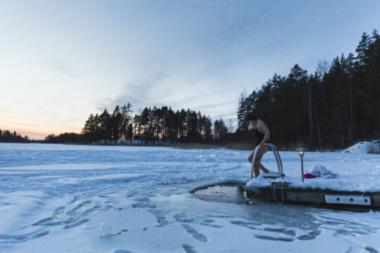 Avantouinti winter swimming