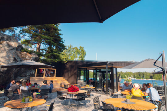 Ilola Inn hotel restaurant