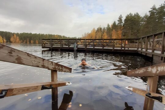 Tiina Kallio avantouinti ice swimming