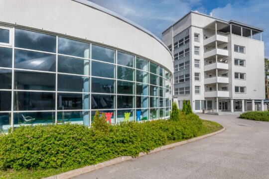 Vierumäki uimahalli ja Fennada