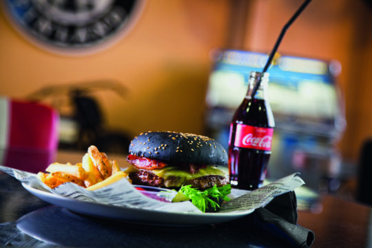 Ace Cafe Lahti Black Burger