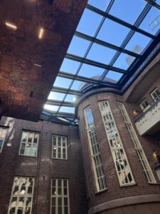 Lahden kaupungintalo sisäpihan lasikatto